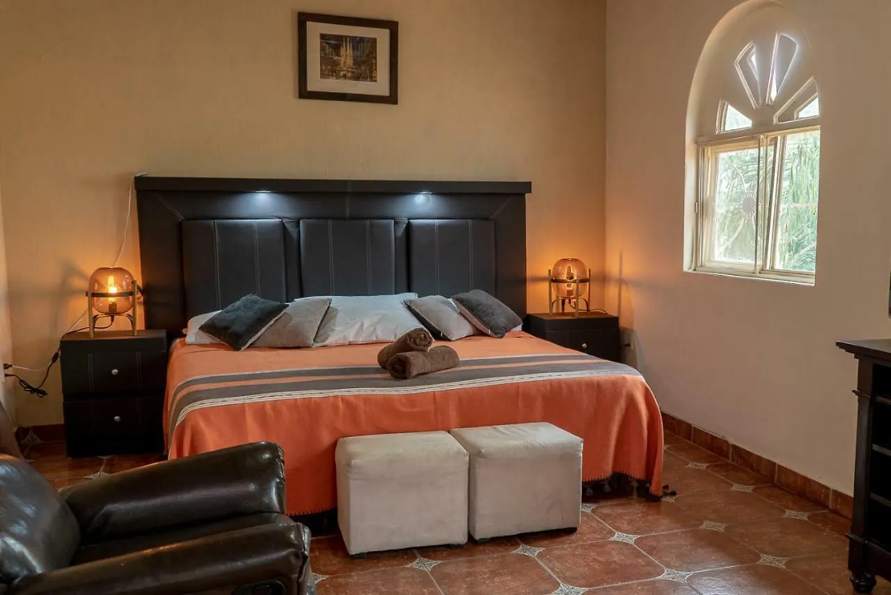 Quinta Tres Reinas Villa Guadalajara